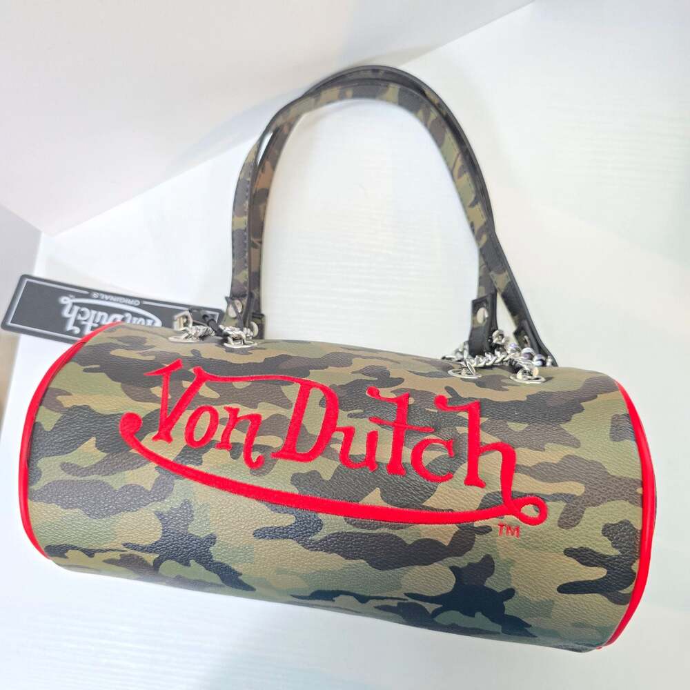 Von Dutch Barrel Bag Camo Red